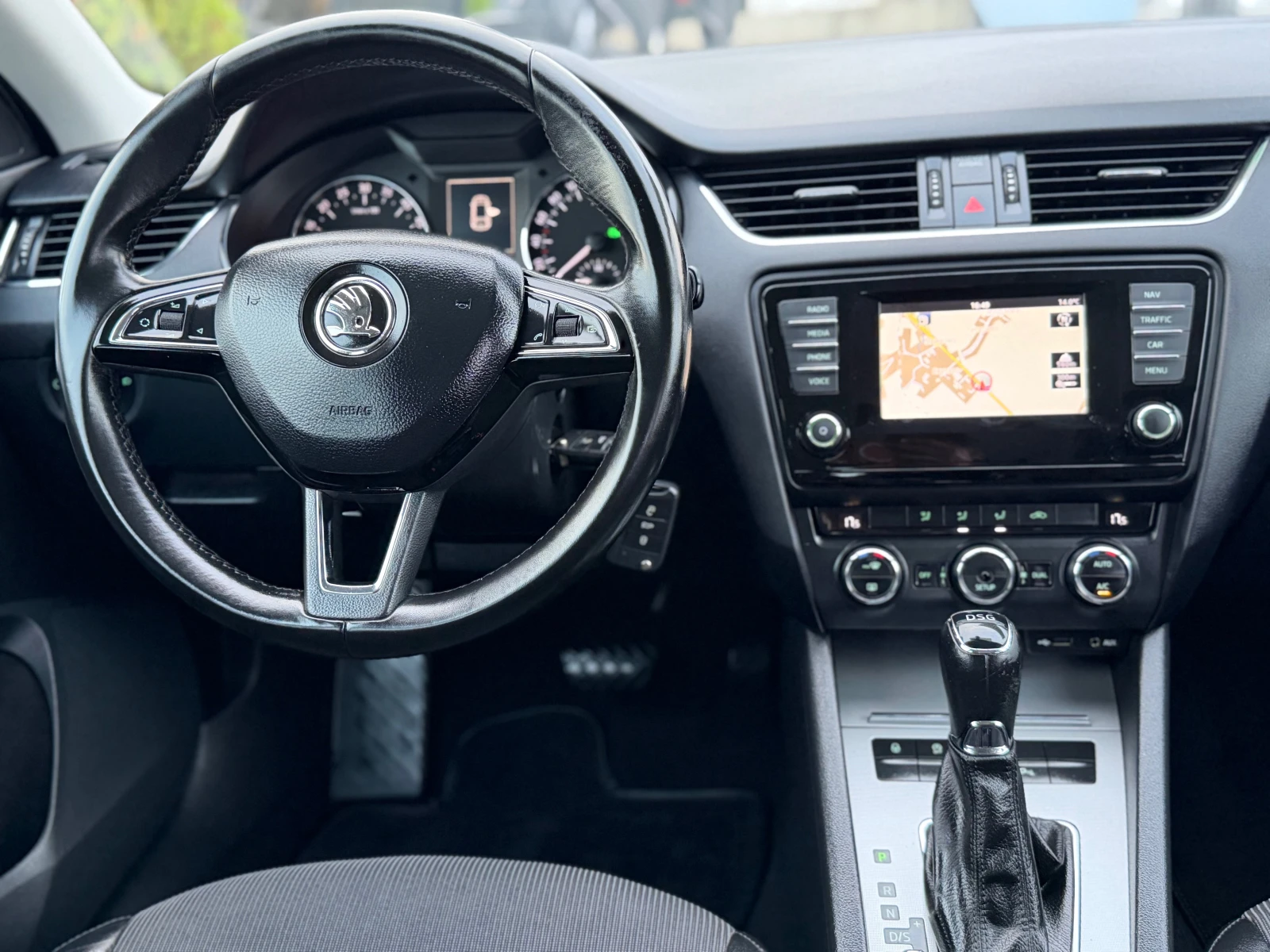 Skoda Octavia * LED* DSG* XENON* NAVI* ������*  | Mobile.bg � ����������� 14