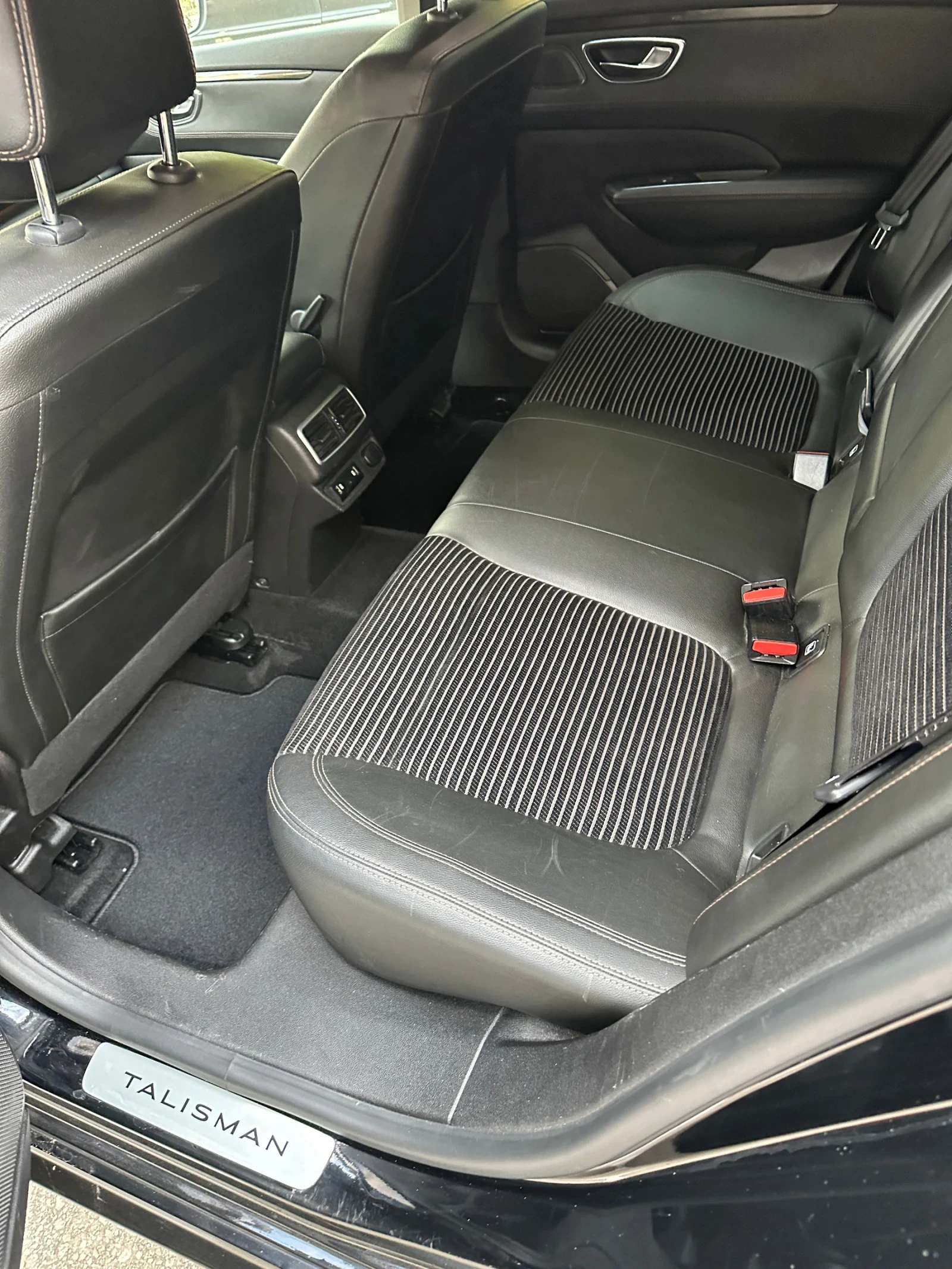 Renault Talisman 1.6DCI 4Control, снимка 12 - Автомобили и джипове - 56677988
