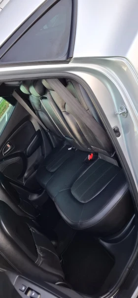 Hyundai IX35 2.0 184kc Vertex Панорама Full Led Камера, снимка 14