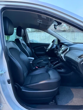 Hyundai IX35 2.0i 4WD ШВЕЙЦАРИЯ 100% РЕАЛЕН ВИДЕО ЛИЗИНГ, снимка 10