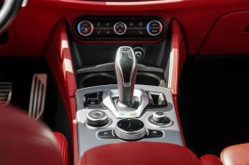 Alfa Romeo Stelvio Ti Sport AWD| Blind Spot| Подгрев + Волан, снимка 12