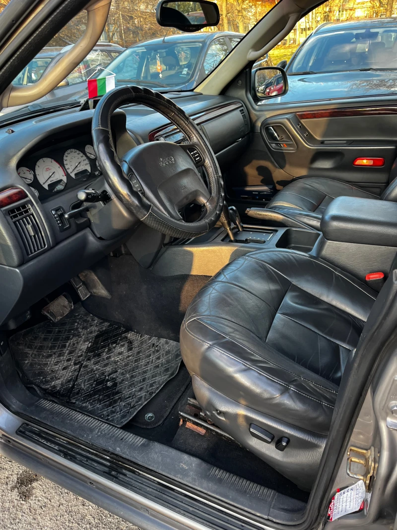 Jeep Grand cherokee 2.7 CRD, 4x4, Quadra Drive, снимка 14 - Автомобили и джипове - 48311946