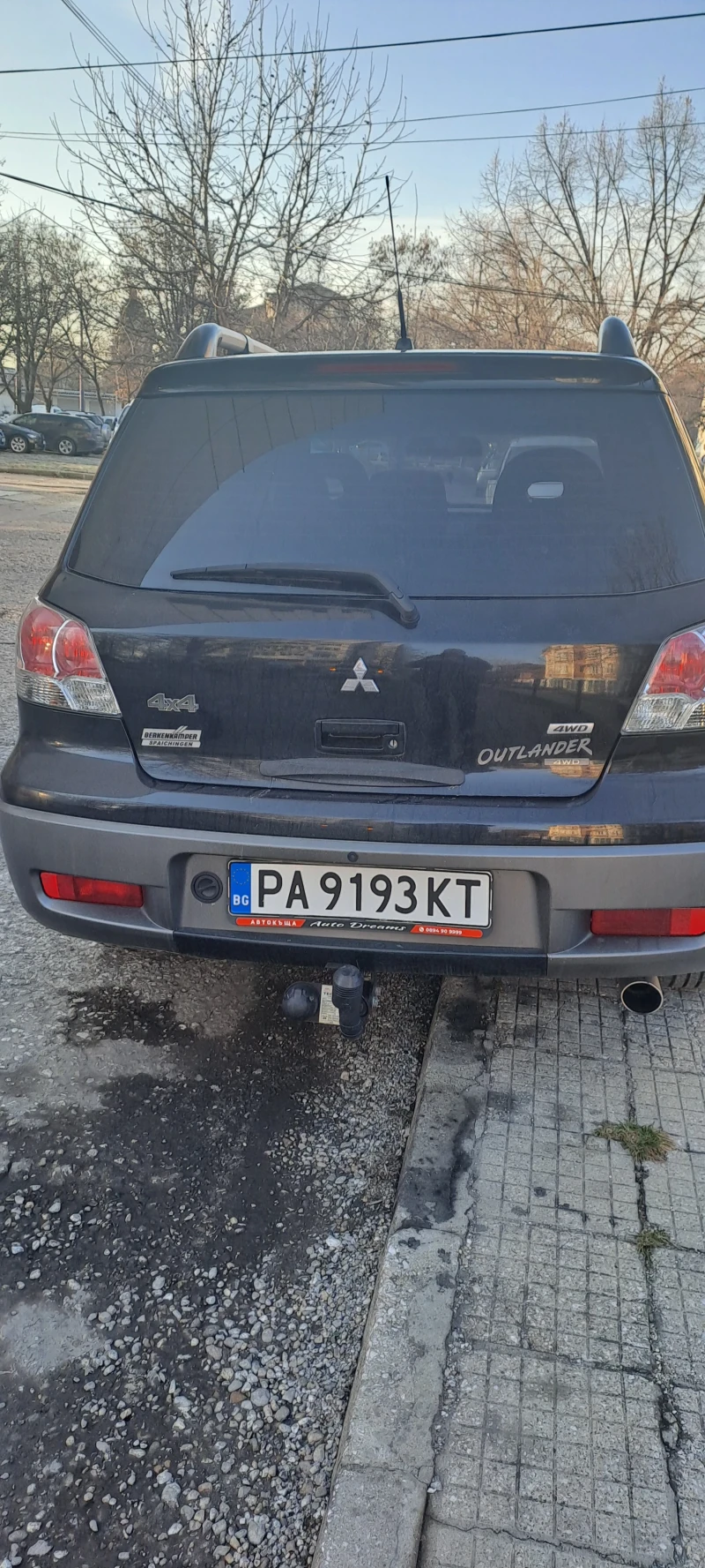 Mitsubishi Outlander, снимка 4 - Автомобили и джипове - 48528584