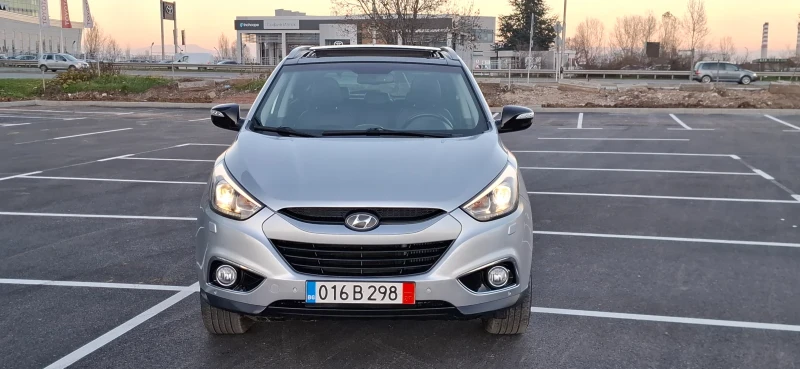 Hyundai IX35 2.0 184kc Vertex Панорама Full Led Камера, снимка 3 - Автомобили и джипове - 52791741