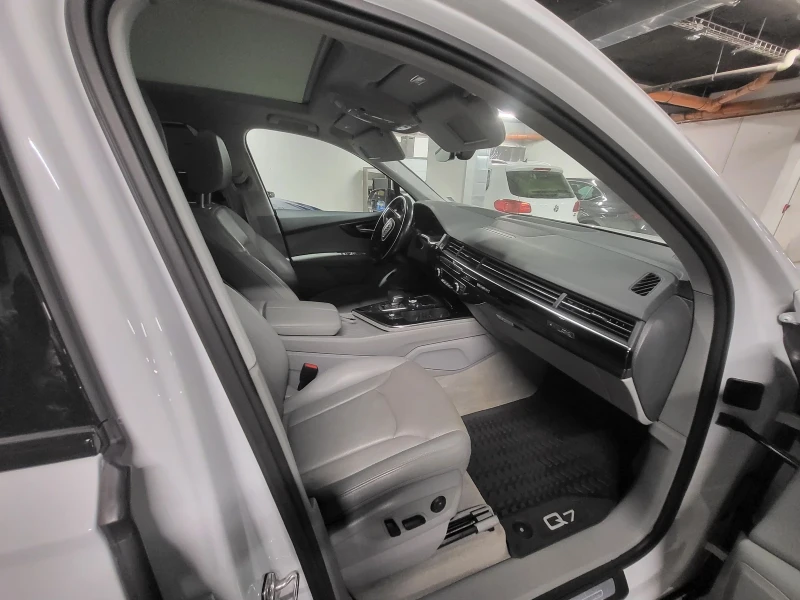 Audi Q7 Prestige , снимка 6 - Автомобили и джипове - 53224274