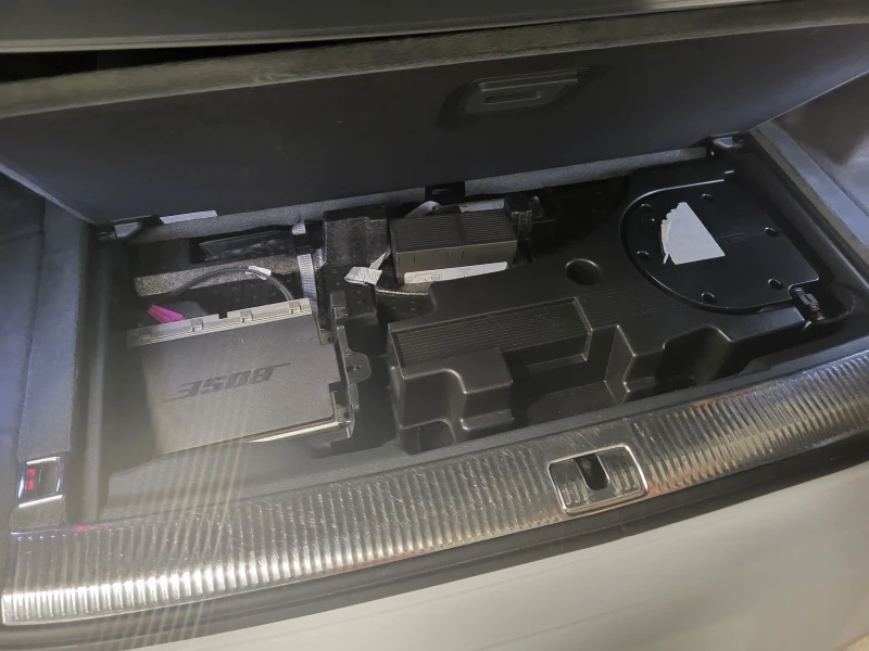 Audi Q7 Prestige , снимка 13 - Автомобили и джипове - 53224274