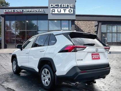 Toyota Rav4 LE| ОБСЛУЖЕНА| KEYLESS| ЗАДНА КАМЕРА - изображение 4