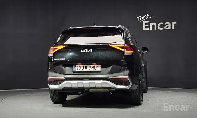 Kia Sportage 2.0 Diesel 2WD Prestige, снимка 4 - Автомобили и джипове - 55629319