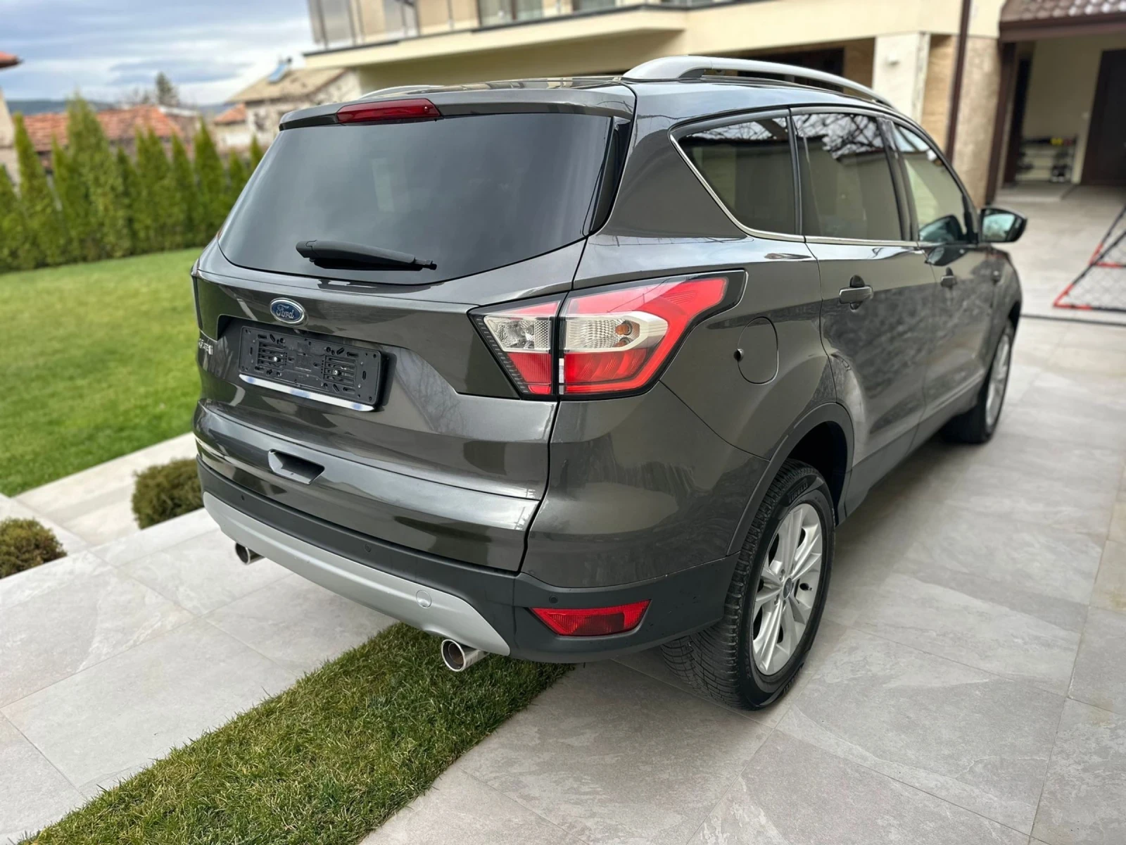 Ford Kuga 2.0D 4x4 - изображение 5