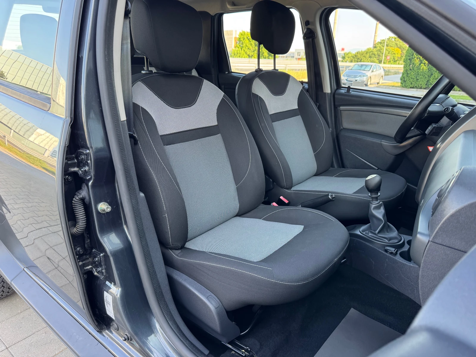 Dacia Duster 1.5-DCI-4X4-.---- | Mobile.bg   12