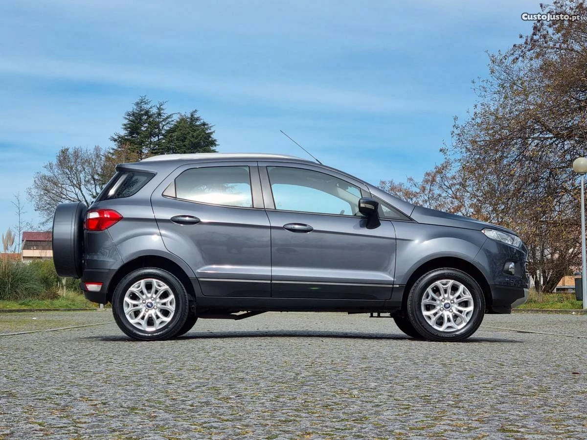 Ford EcoSport  - изображение 5