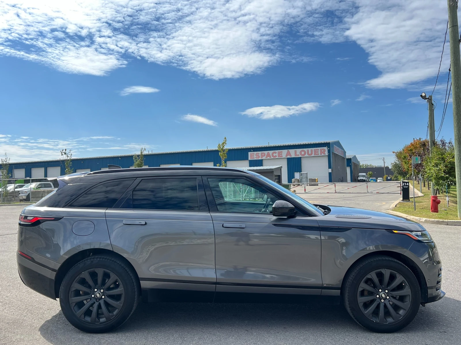 Land Rover Range Rover Velar CARFAX * * АВТО КРЕДИТ * *  - изображение 7