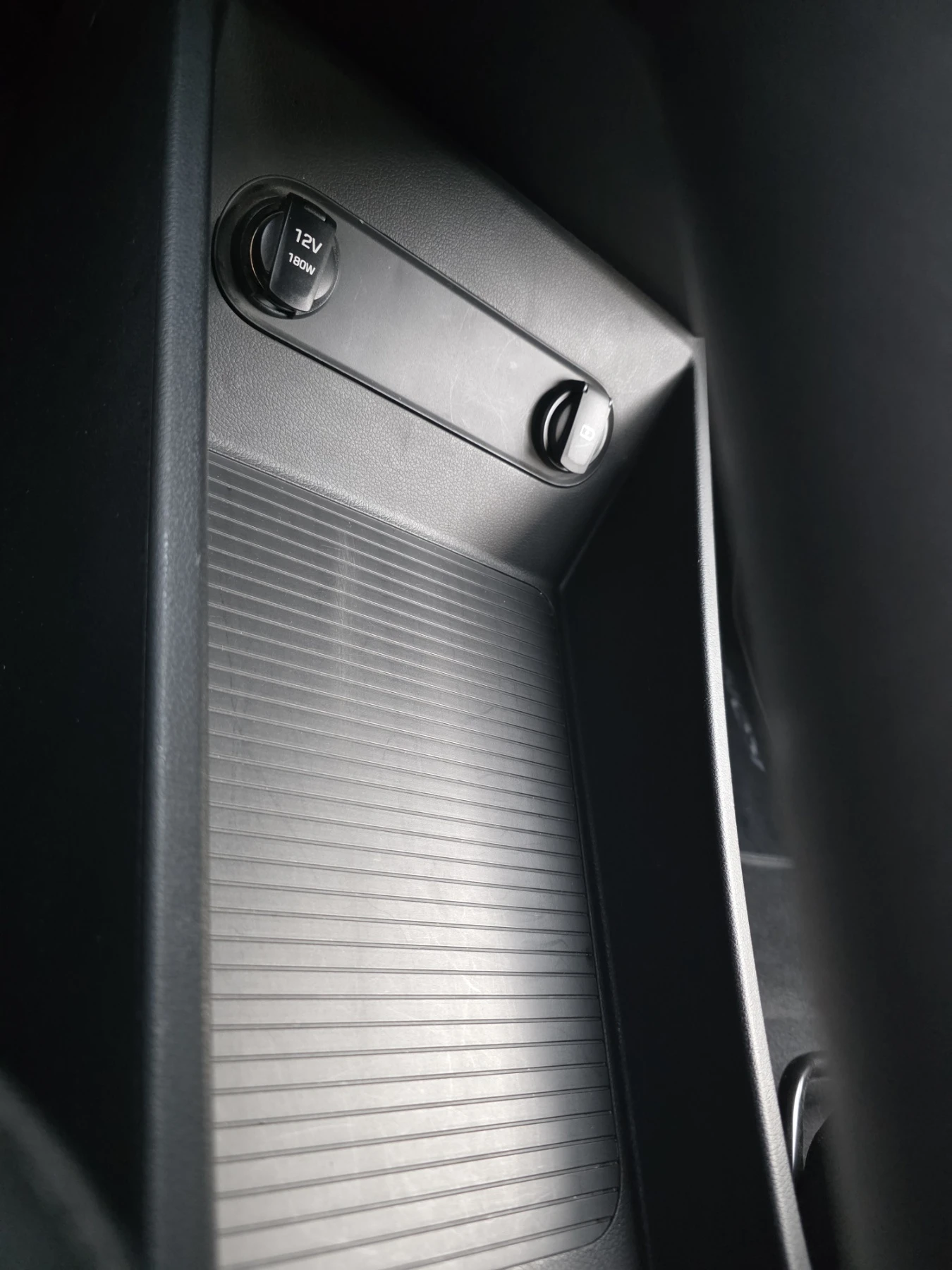 Hyundai Kona FACELIFT / 64 KW /  | Mobile.bg   14