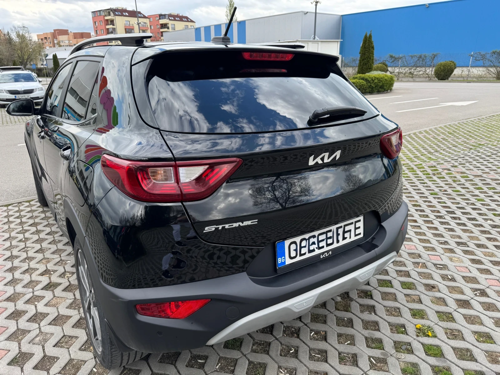 Kia Stonic 1.0 T-GDI - изображение 8