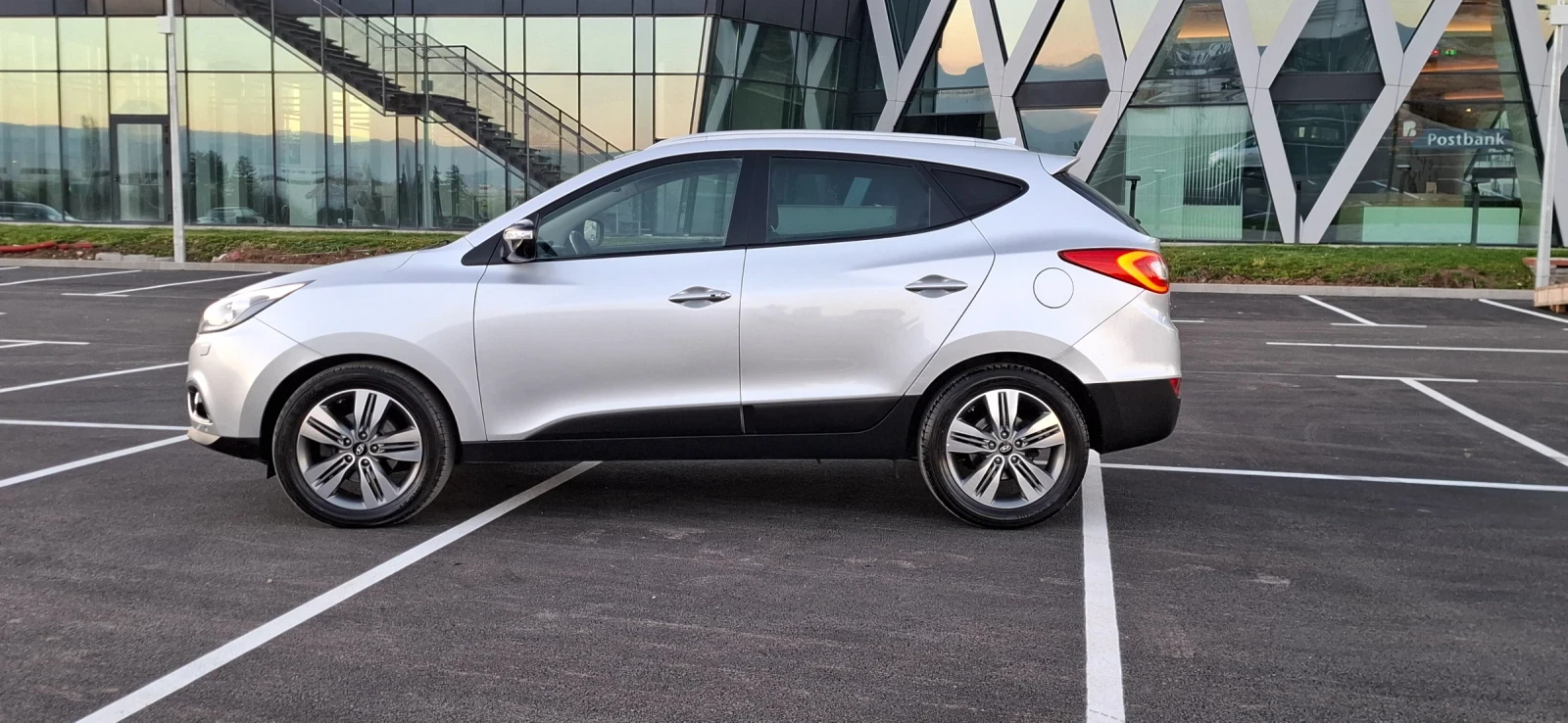 Hyundai IX35 2.0 184kc Vertex Панорама Full Led Камера - изображение 4