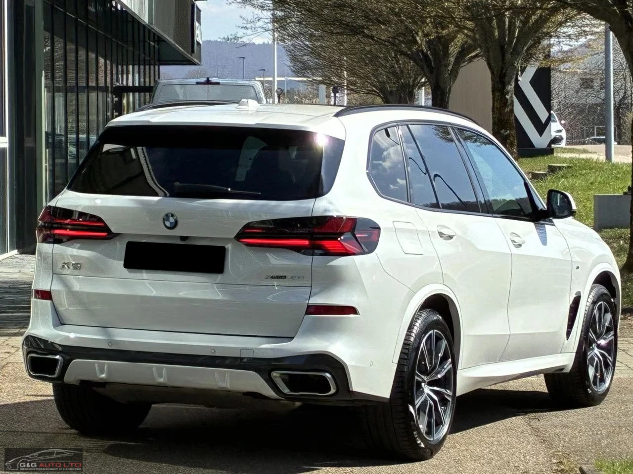 BMW X5 40i/381HP/4X4/M-SPORT/PANO/360/HUD/H&K/MEMO/188q | Mobile.bg � ����������� 4