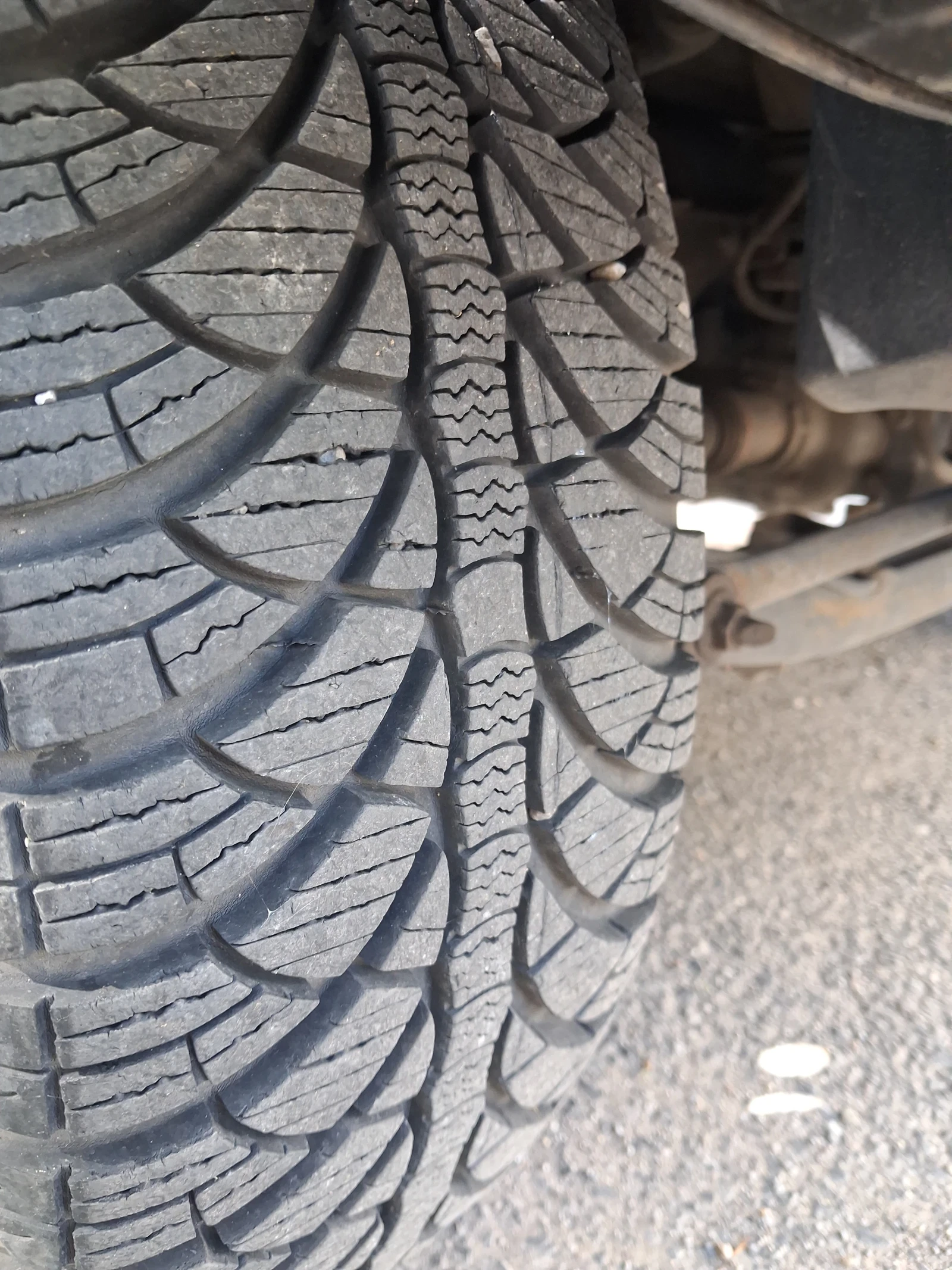 Honda Hr-v, снимка 9 - Автомобили и джипове - 54903698