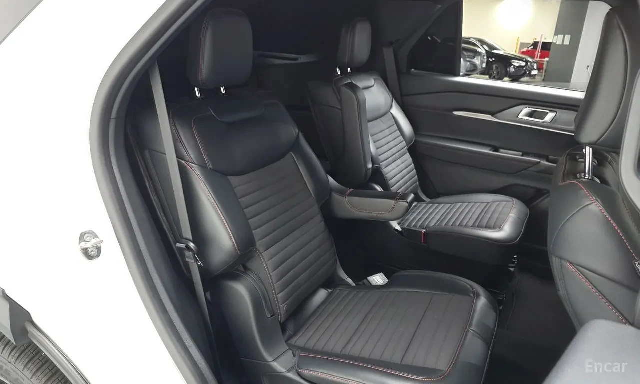 Ford Explorer ST-Line 4WD| NEW MODEL| LED| VIRTUAL COCKPIT| NAVI, снимка 12 - Автомобили и джипове - 55008507
