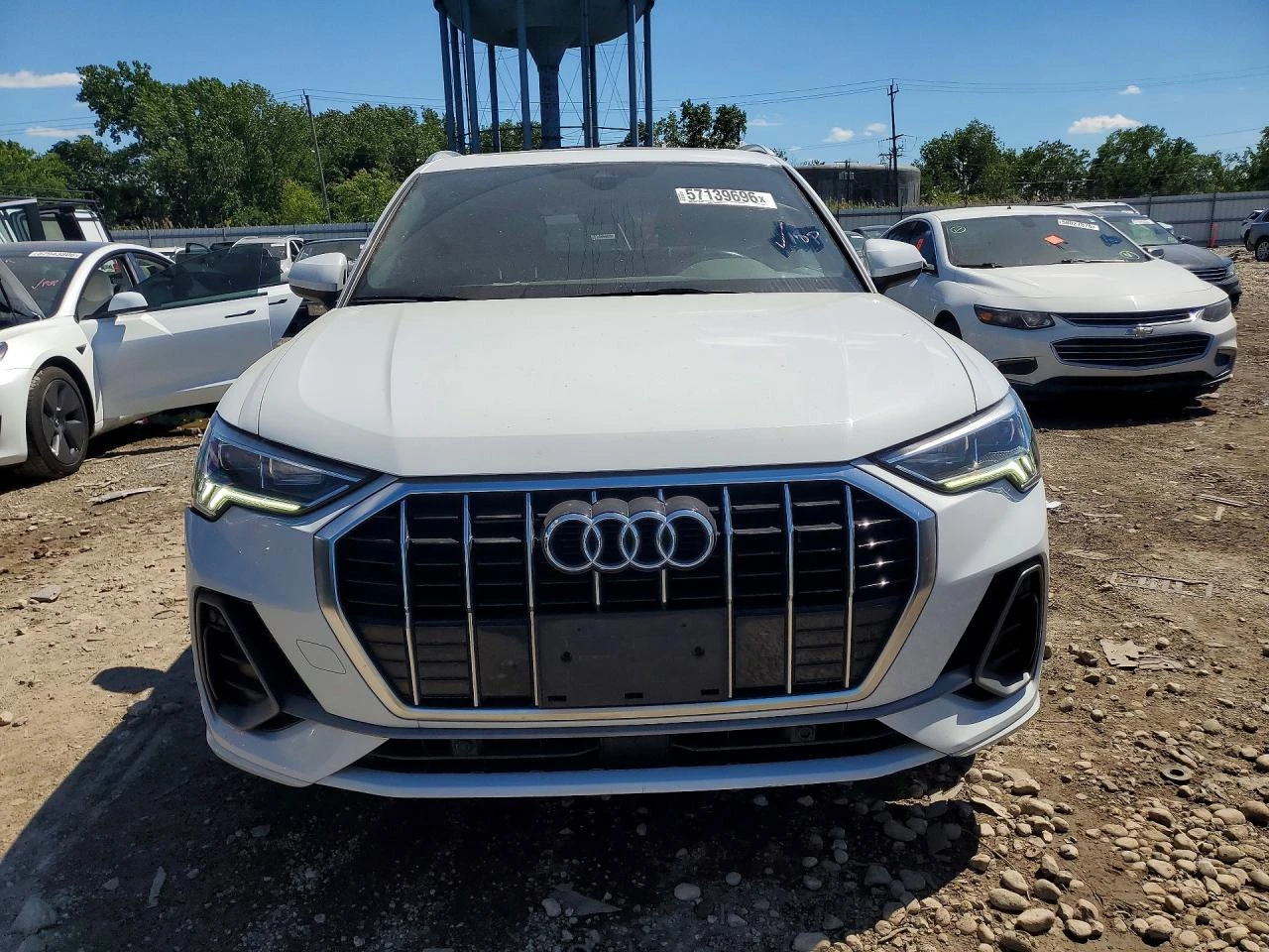 Audi Q3 PREMIUM PLUS S-LINE, снимка 2 - Автомобили и джипове - 55254230