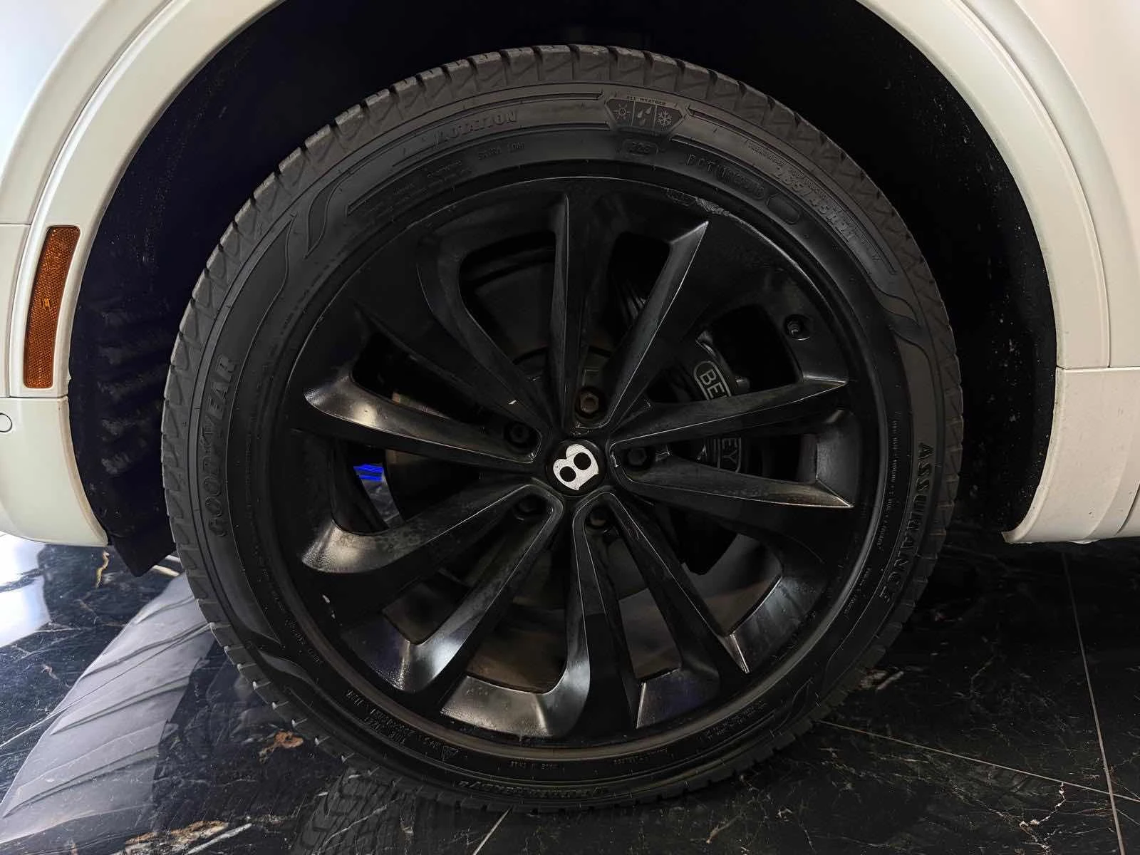 Bentley Bentayga * W12 * CARFAX * ОПЦИЯ ЗА ФИНАНСИРАНЕ, снимка 17 - Автомобили и джипове - 55878508