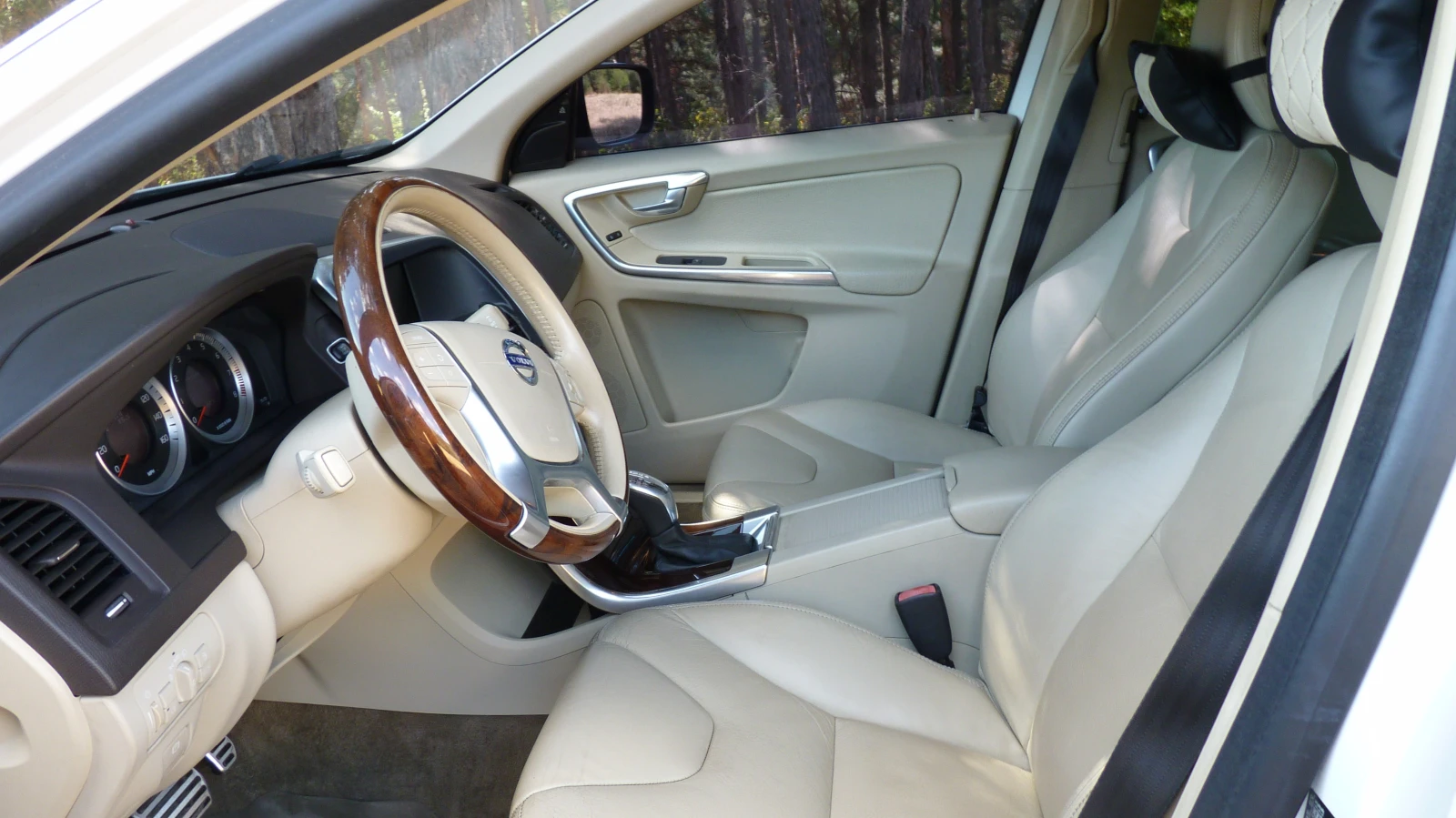 Volvo XC60 Т6 AWD, снимка 7 - Автомобили и джипове - 56124301