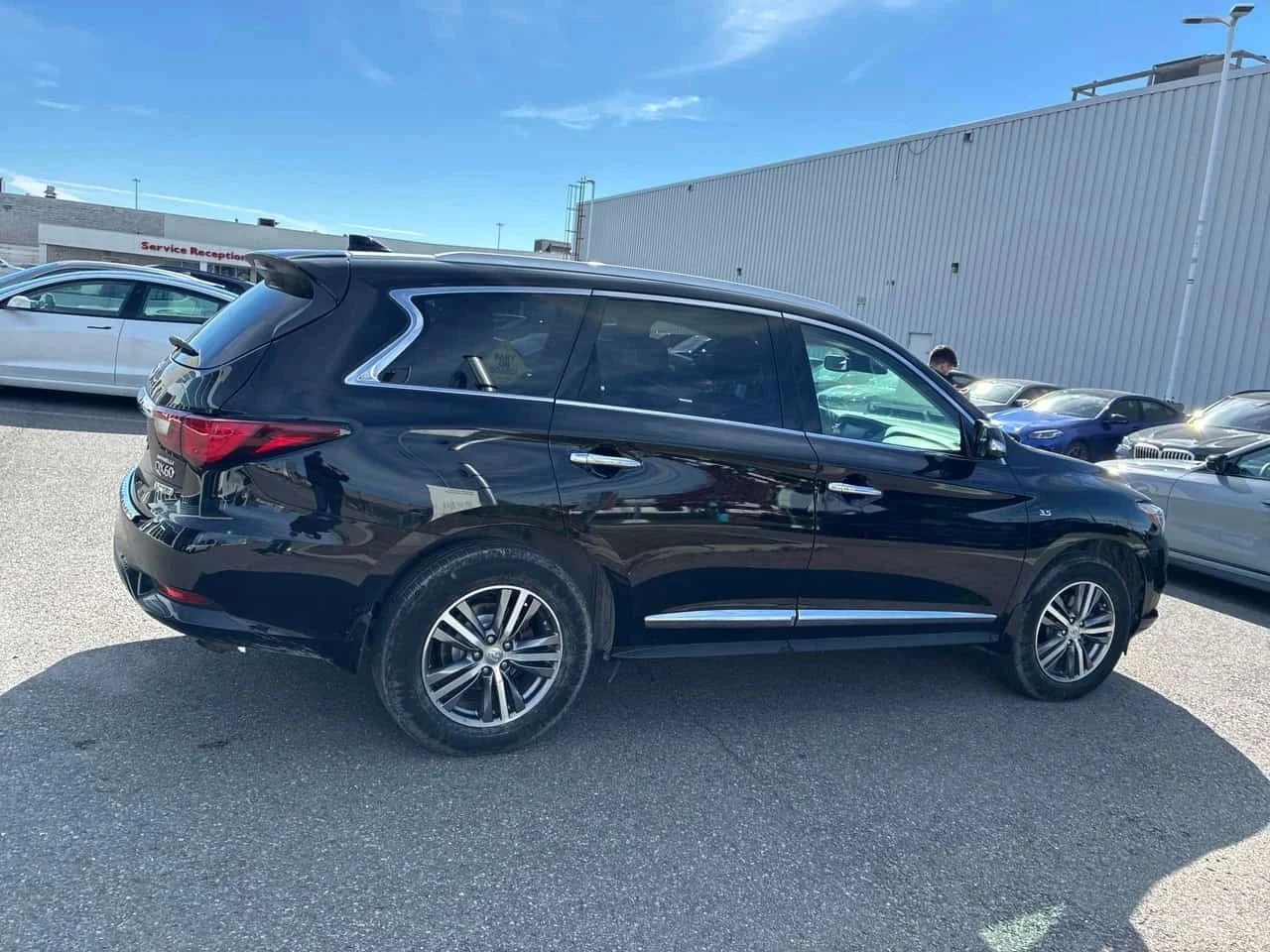 Infiniti QX60, снимка 3 - Автомобили и джипове - 56737796