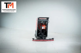 Други специализирани машини Друга за почистване на под на батерии Hako 450/530, снимка 7