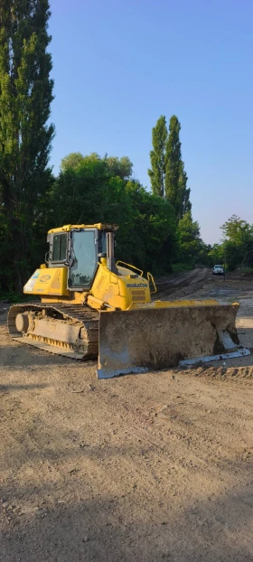 Булдозер Komatsu 61, снимка 1