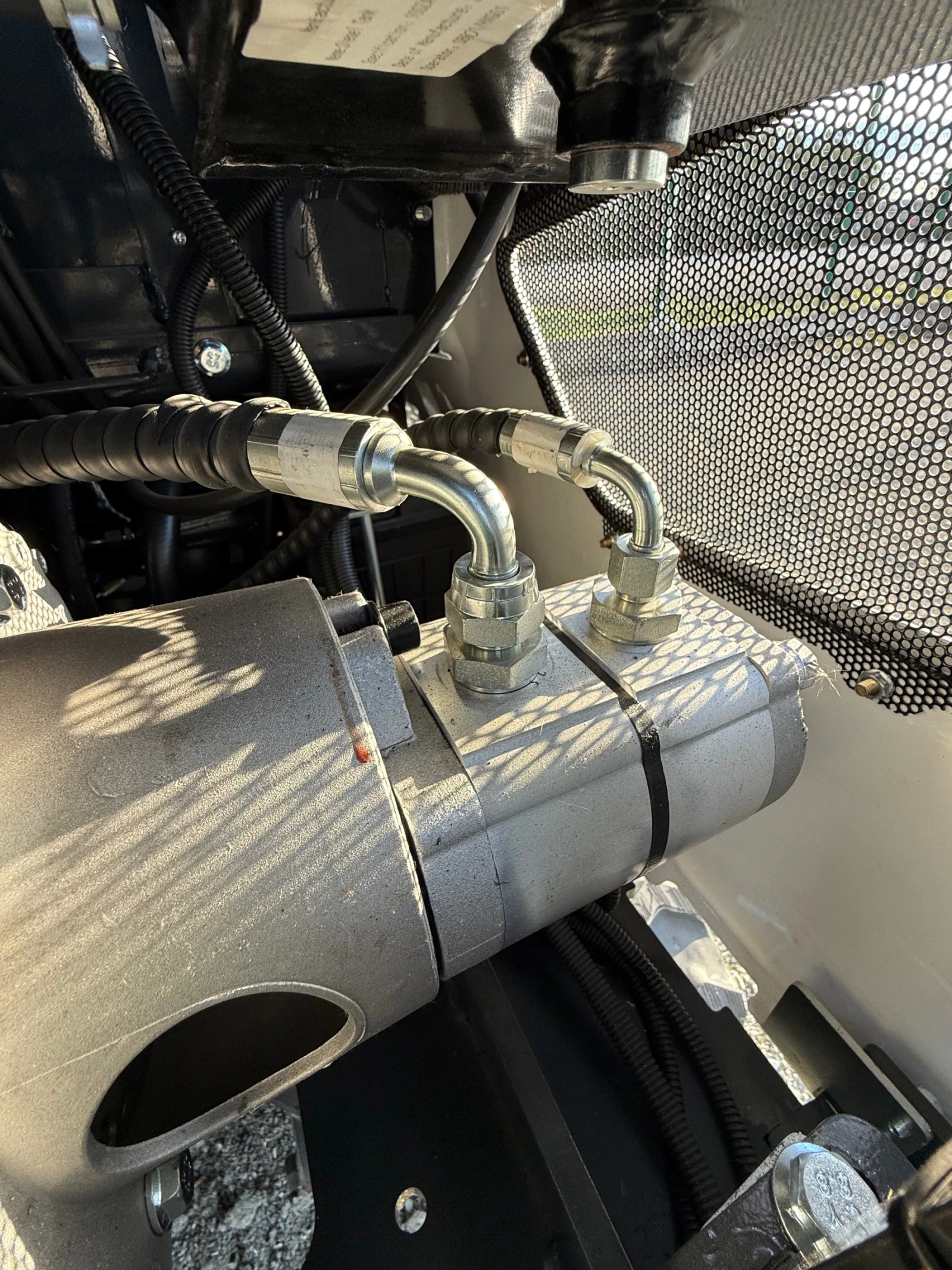 Багер Becker  B11 B-11, снимка 6 - Индустриална техника - 49279942