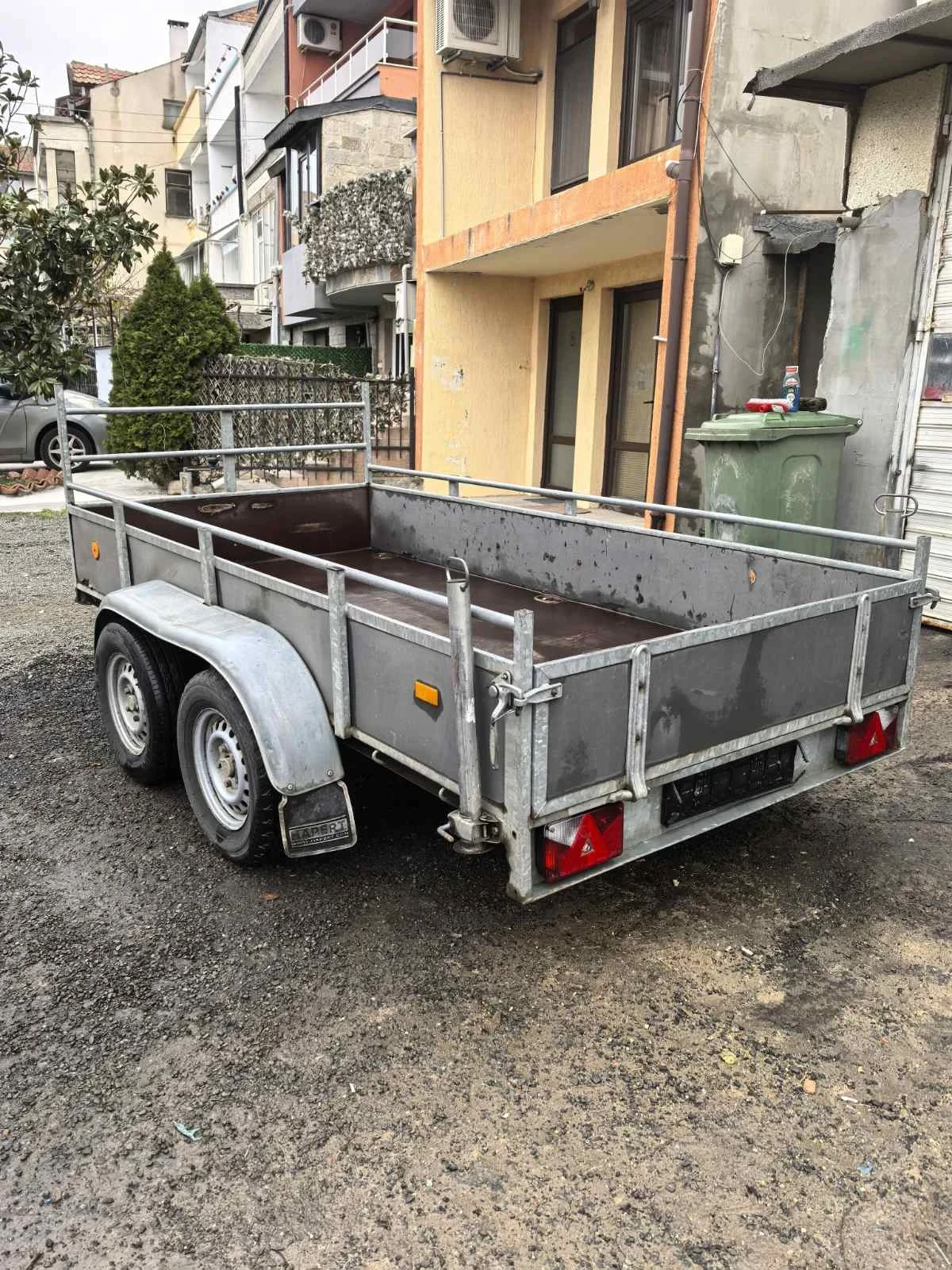 �� ��������� 2012 | Mobile.bg � ����������� 1