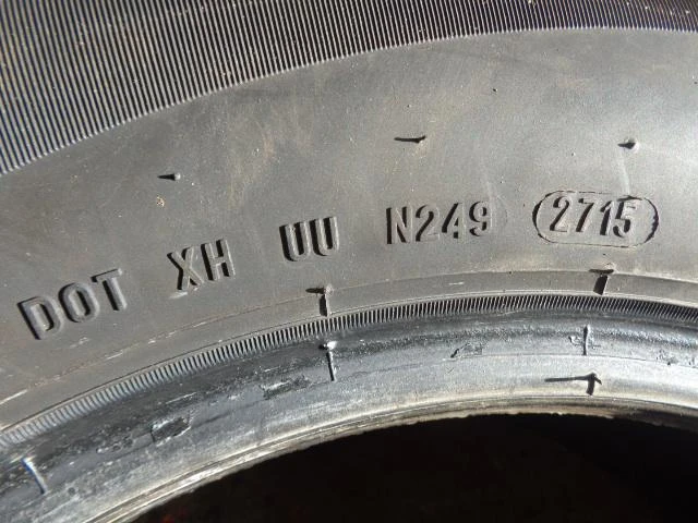 Гуми Зимни 195/65R15, снимка 2 - Гуми и джанти - 20295004