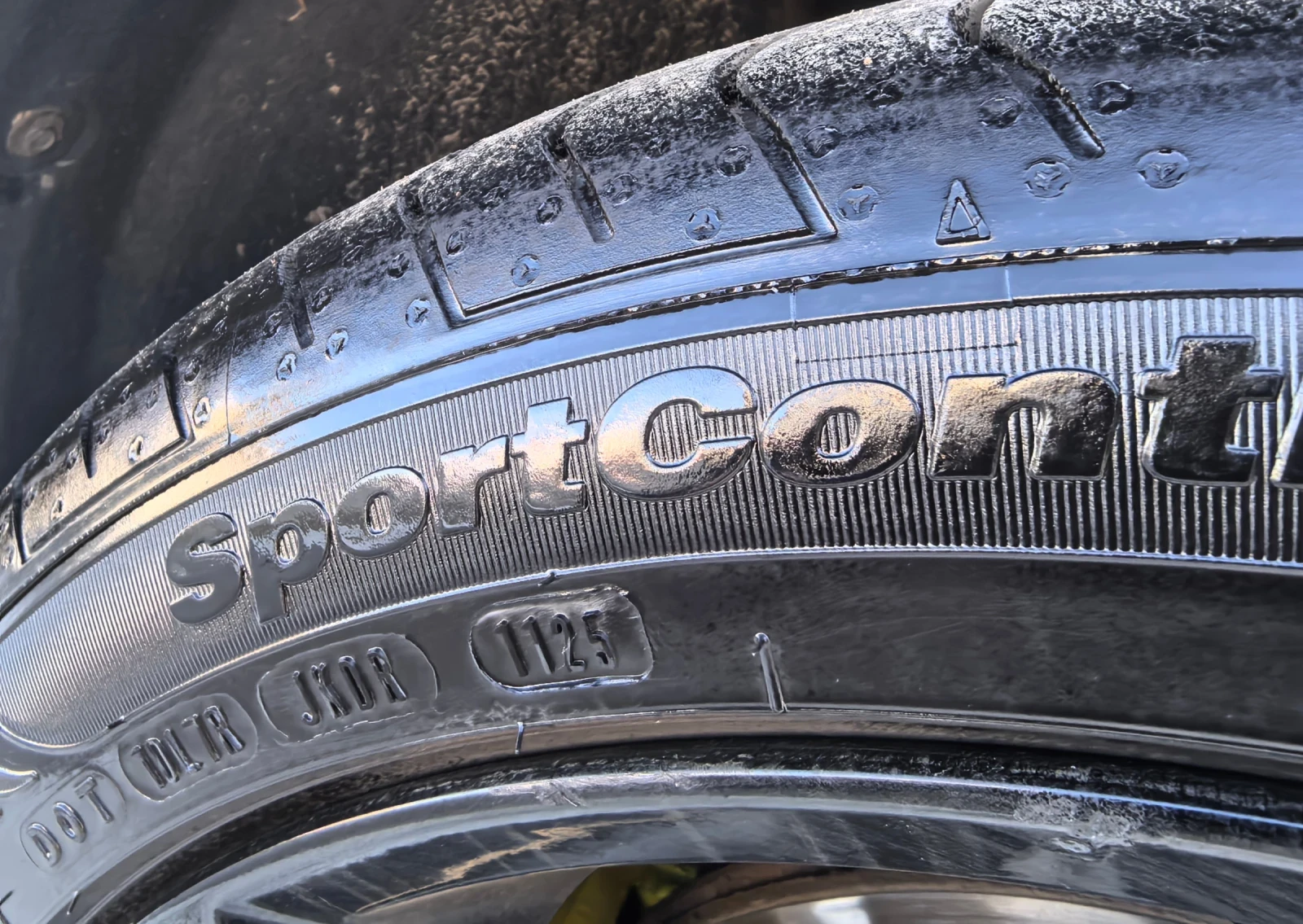 Гуми Летни 225/45R17, снимка 2 - Гуми и джанти - 54334965