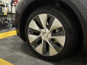 Tesla Model Y RWD, LFP, Premium Sound System - Гаранция до 2031г, снимка 9