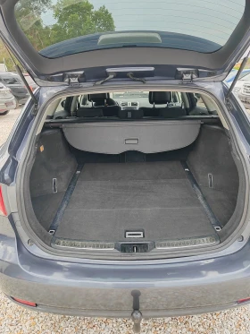 Toyota Avensis 2.2, 177к.с., снимка 9