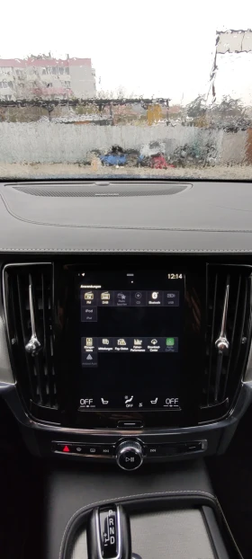 Volvo V90 D4 R design , снимка 11