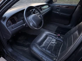 Lincoln Town car 5.0i* V8, снимка 12