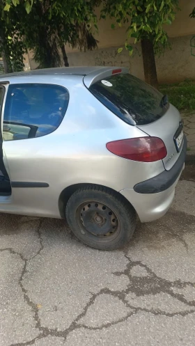 Peugeot 206 1, 4 Д, снимка 5