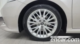 Toyota Camry SUNROOF / LEATHER SEATS / АВТОКРЕДИТ, снимка 5
