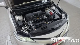 Toyota Camry SUNROOF / LEATHER SEATS / АВТОКРЕДИТ, снимка 6