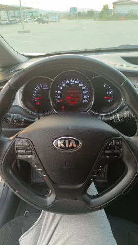 Kia Ceed 1.4-100 | Mobile.bg    13