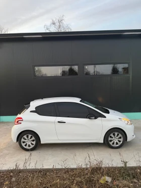 Peugeot 208 1.0 VTI, снимка 4
