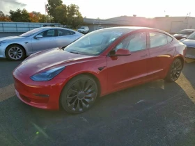 Tesla Model 3 CARFAX* КОжа* Подгрев* Keyless* NAVI - 19535 € / 38207.14 лв. - 99075044 2