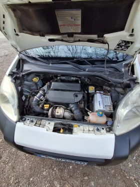 Peugeot Bipper 1.3Mj, снимка 8 - Автомобили и джипове - 53697108