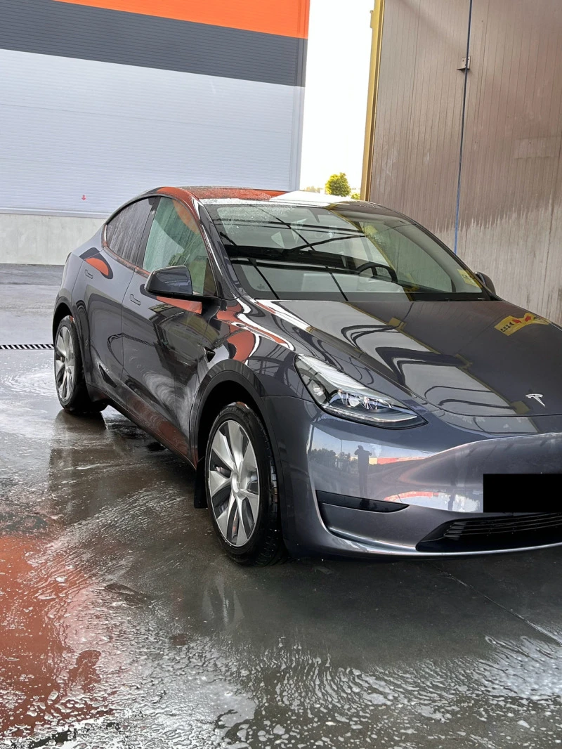 Tesla Model Y, снимка 16 - Автомобили и джипове - 47538793