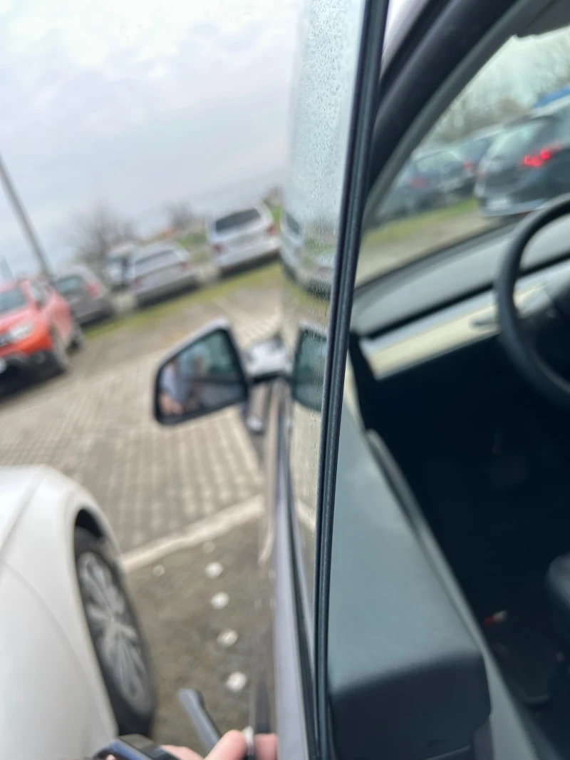 Tesla Model Y RWD, LFP, Premium Sound System - Гаранция до 2031г, снимка 17 - Автомобили и джипове - 52588299