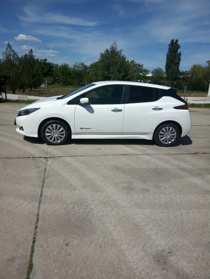 Nissan Leaf  40kw, снимка 3 - Автомобили и джипове - 47085422