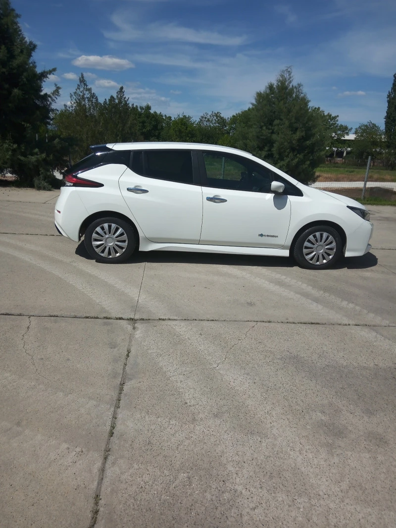 Nissan Leaf  40kw, снимка 4 - Автомобили и джипове - 47085422