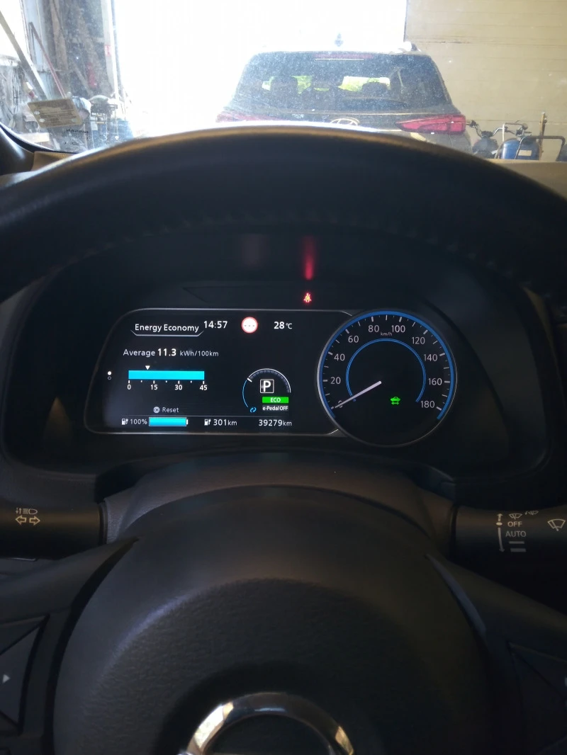 Nissan Leaf  40kw, снимка 5 - Автомобили и джипове - 47085422