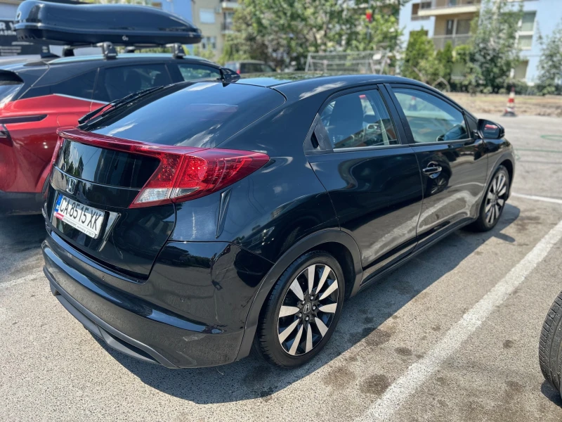 Honda Civic 5DR, снимка 2 - Автомобили и джипове - 47164629