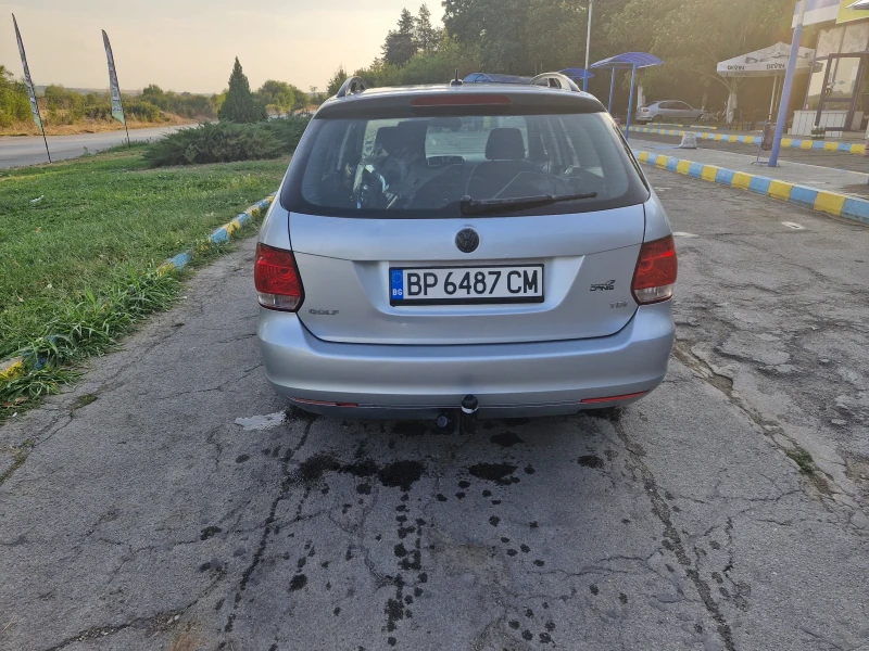 VW Golf 1.6TDI, снимка 6 - Автомобили и джипове - 47333706